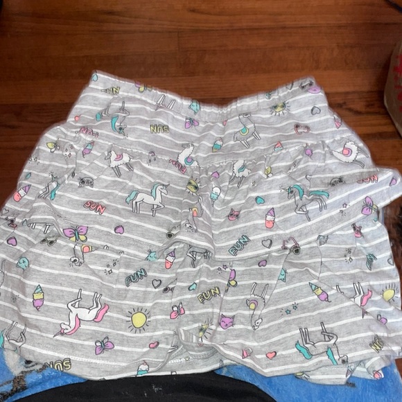 Cute skirt - Picture 1 of 1